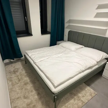 Pod Chocom Apartment