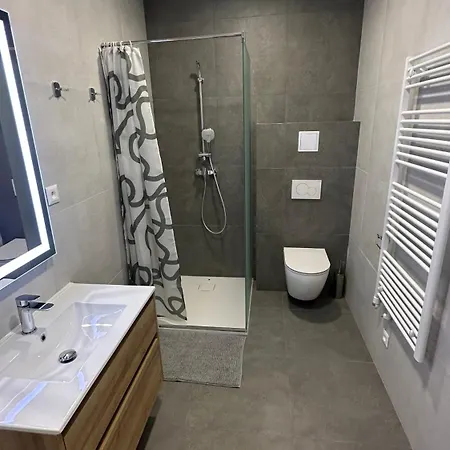 Pod Chočom Apartamento *